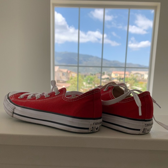 Red Converse Chuck Taylor All Star Youth Size 3 - Picture 2 of 2